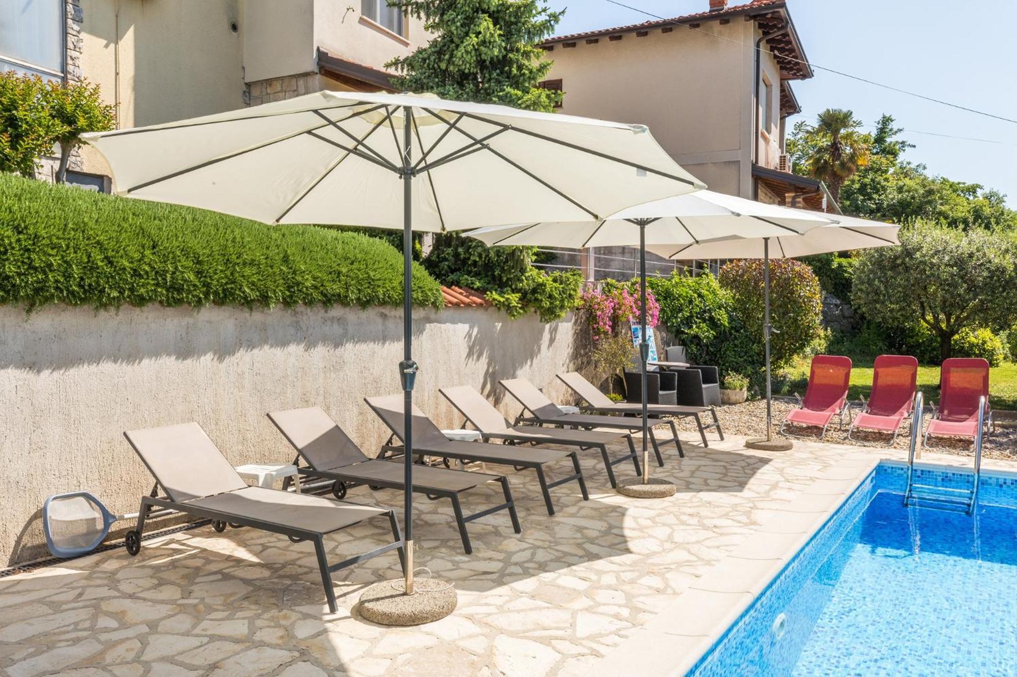 Apartments Dorijan With Pool Matulji Extérieur photo
