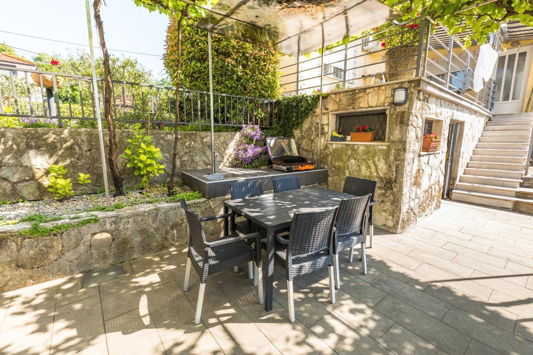 Apartments Dorijan With Pool Matulji Chambre photo